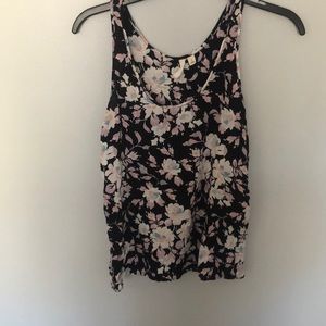 Flowery loose fit tank top